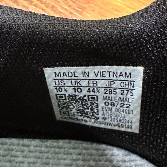 Adidas SWIFT RUN 1.0 SHOES, Black, US 10.5 - Picture 9 of 10